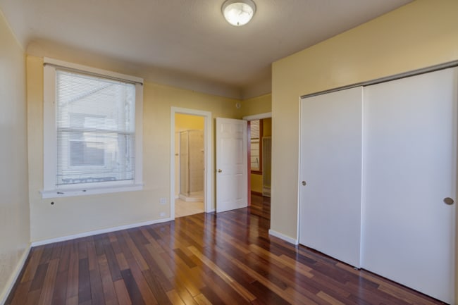 Building Photo - 435 Brazil Ave