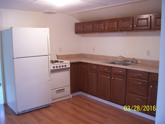 Building Photo - 1107 Tasker Rd