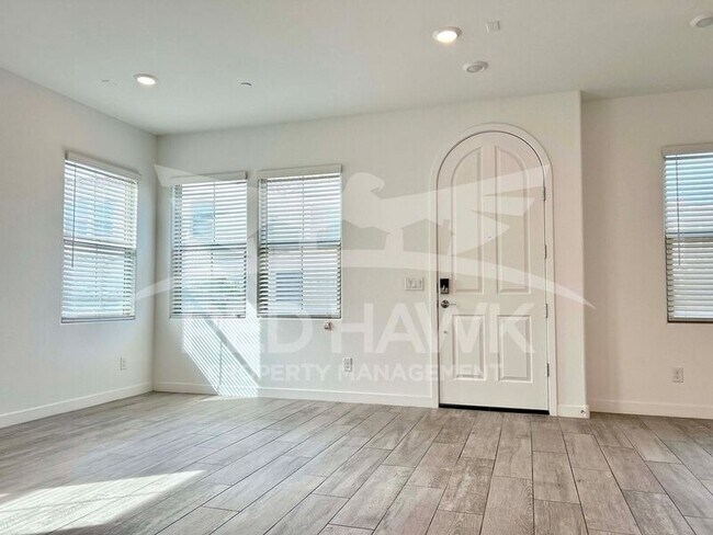 Foto del edificio - 4077 S Sabrina Dr