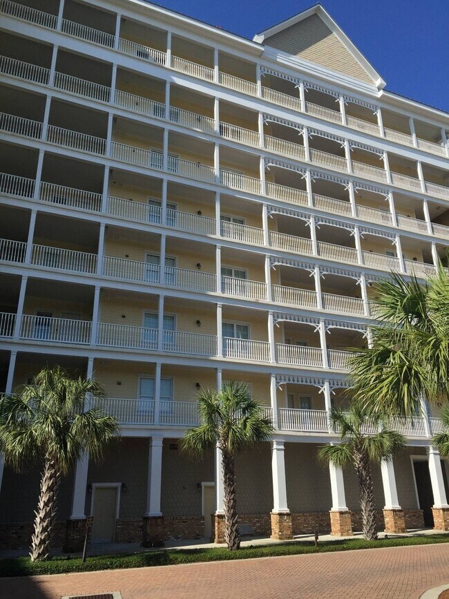 Foto del edificio - 3001 W 10th St