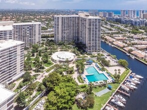 Building Photo - 600 Three Islands Boulevard