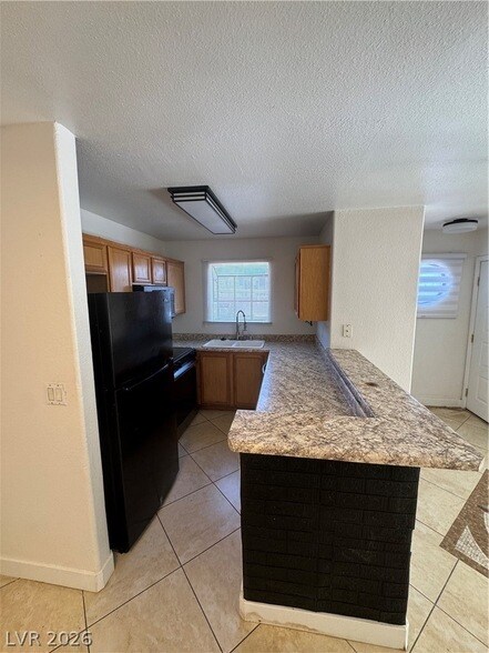 Foto del edificio - 2985 Juniper Hills Blvd