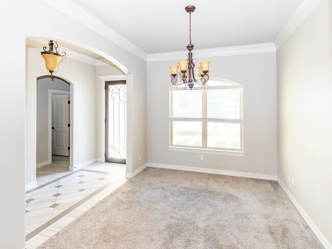 Comedor/Oficina - 336 Jake Dr