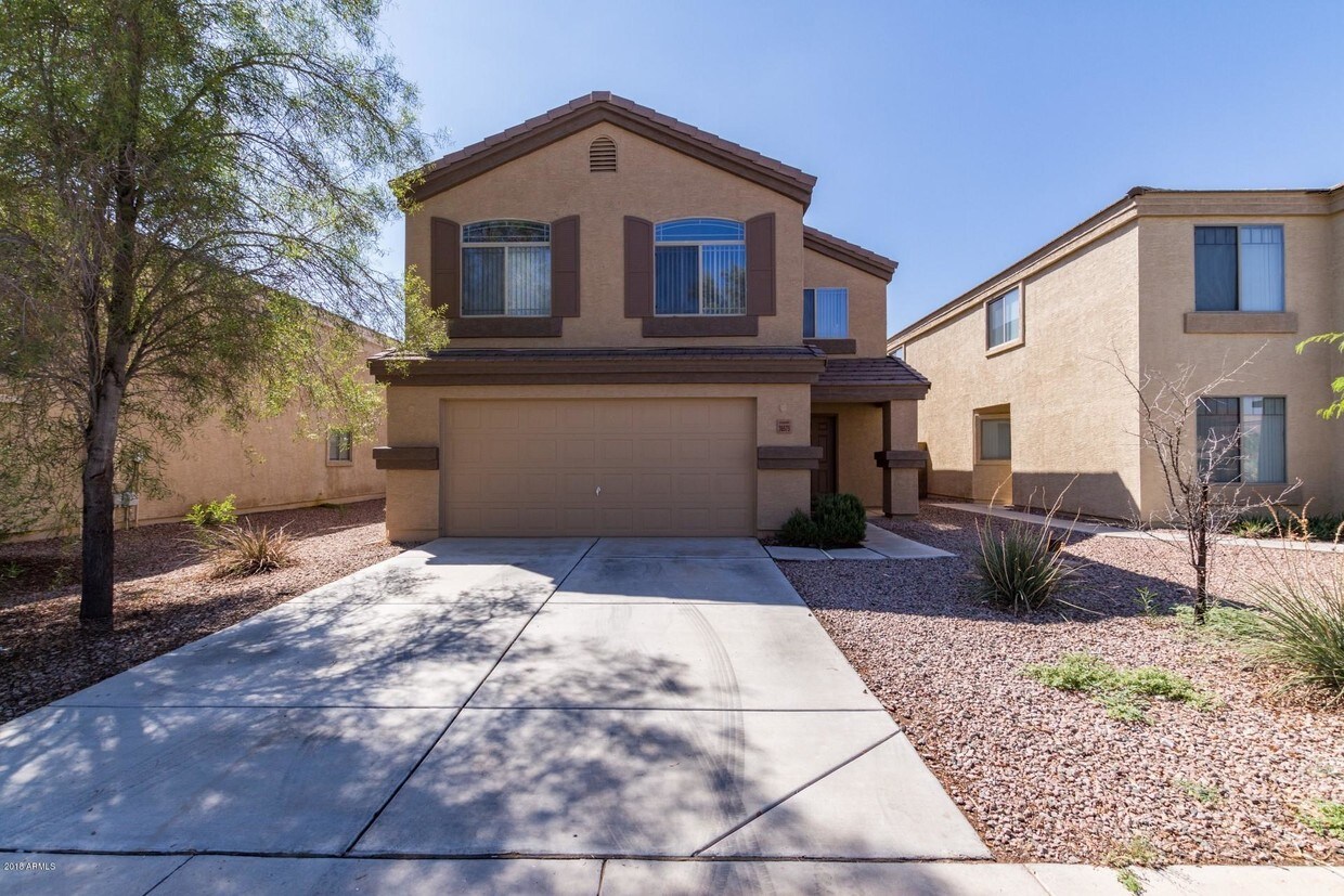 Foto principal - 36575 W Nina St
