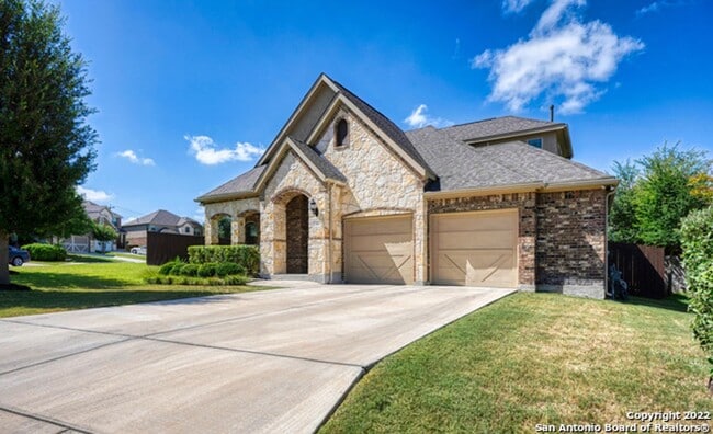 Building Photo - ***APPLICATION CURRENTLY UNDER REVIEW***Al...