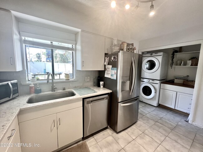 Foto del edificio - 122 Pine St