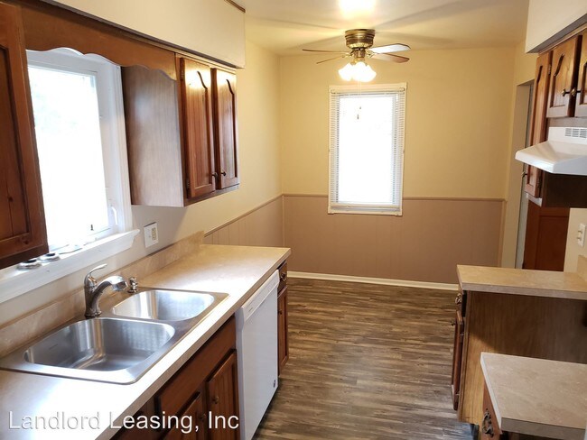 Foto del edificio - 3 br, 1 bath House - 850 Oakwood Drive