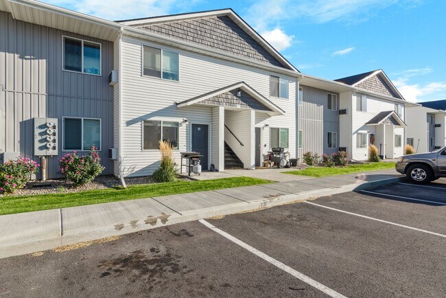 Foto del edificio - Beautiful, brand new 3 bed apartment in Pocatello!