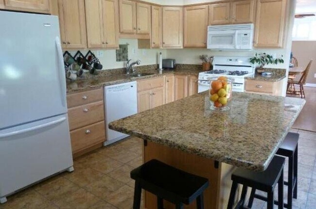 Foto del edificio - 12908 Bluhill Rd