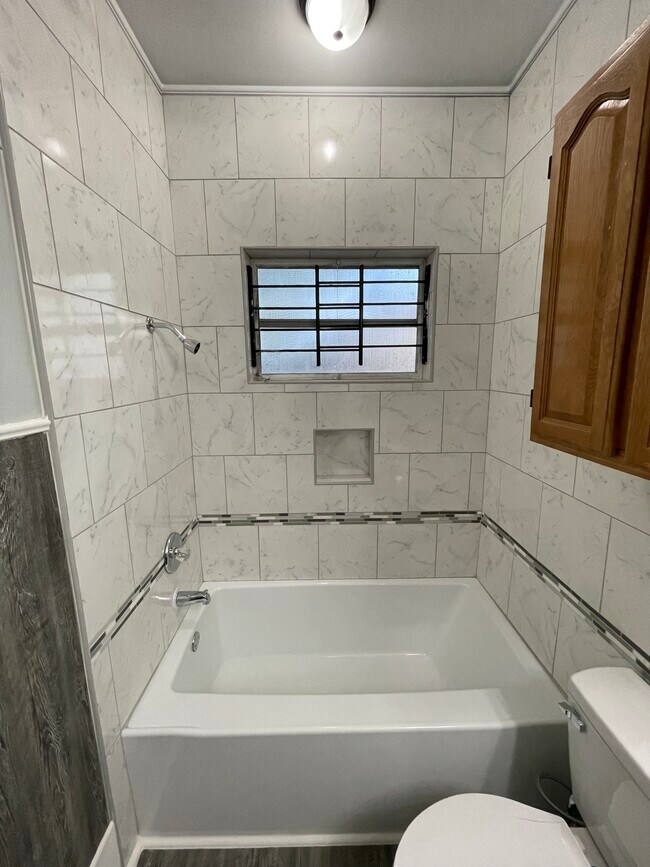 Foto del edificio - 3216 14th St