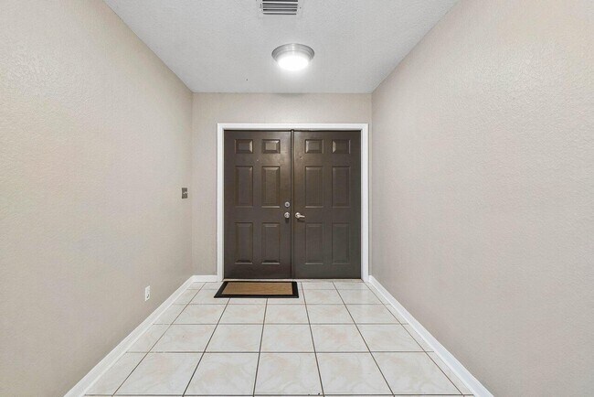 Building Photo - 4180 Chukker Dr