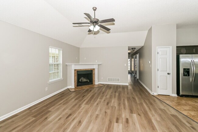 Foto del edificio - 9876 Southern Oak Way