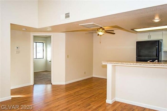 Building Photo - 3771 Desert Marina Dr