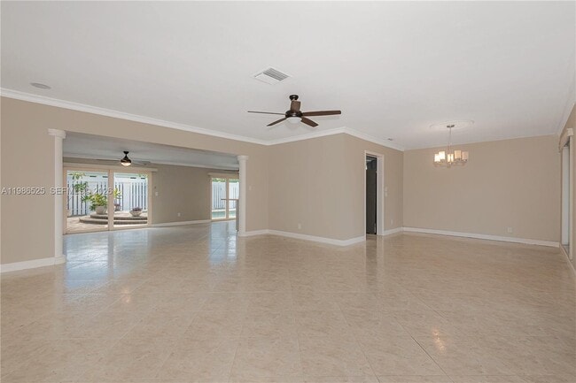 Building Photo - 2070 NE 65th St