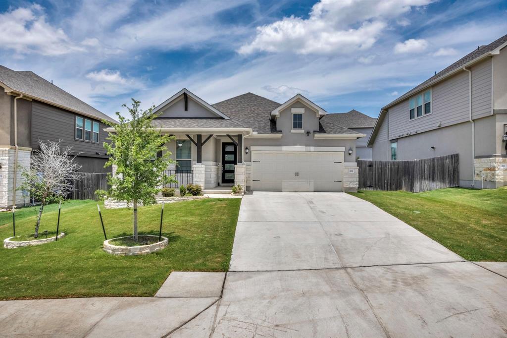 Primary Photo - 209 Windom Way