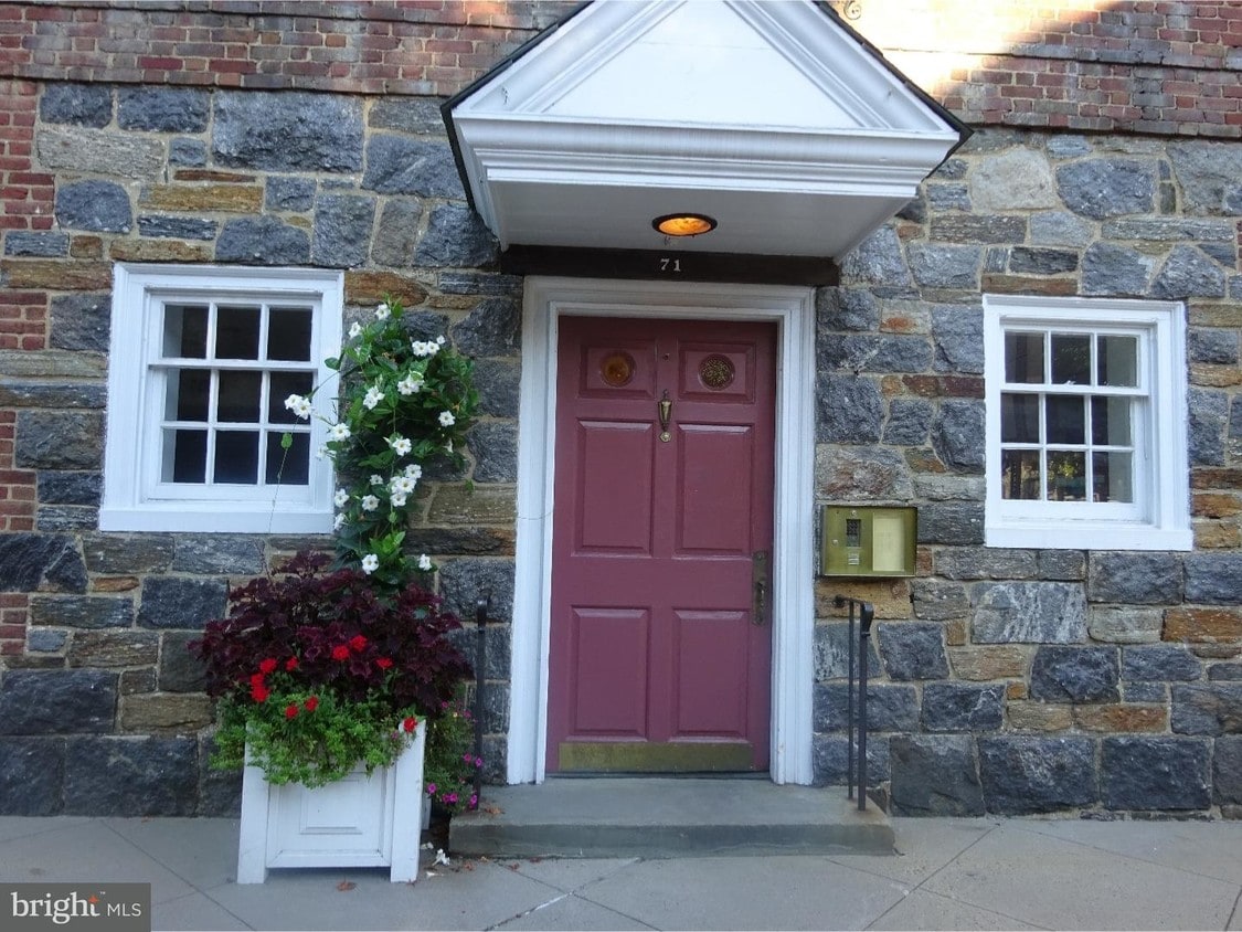 71 Palmer Square W Unit D, Princeton, NJ 08540 Apartment for Rent in