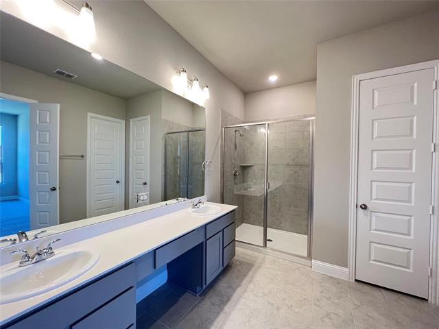 Foto del edificio - 1323 Beach Blvd