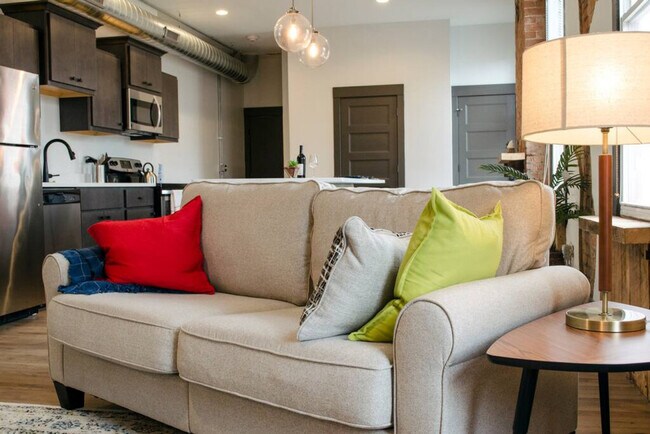 Foto del edificio - 1423 Pleasant St