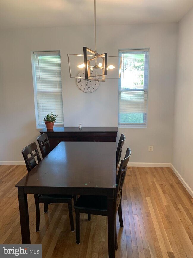 Foto del edificio - 4809 Sheridan St