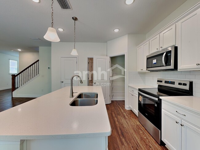 Building Photo - 12277 Sapp Rd