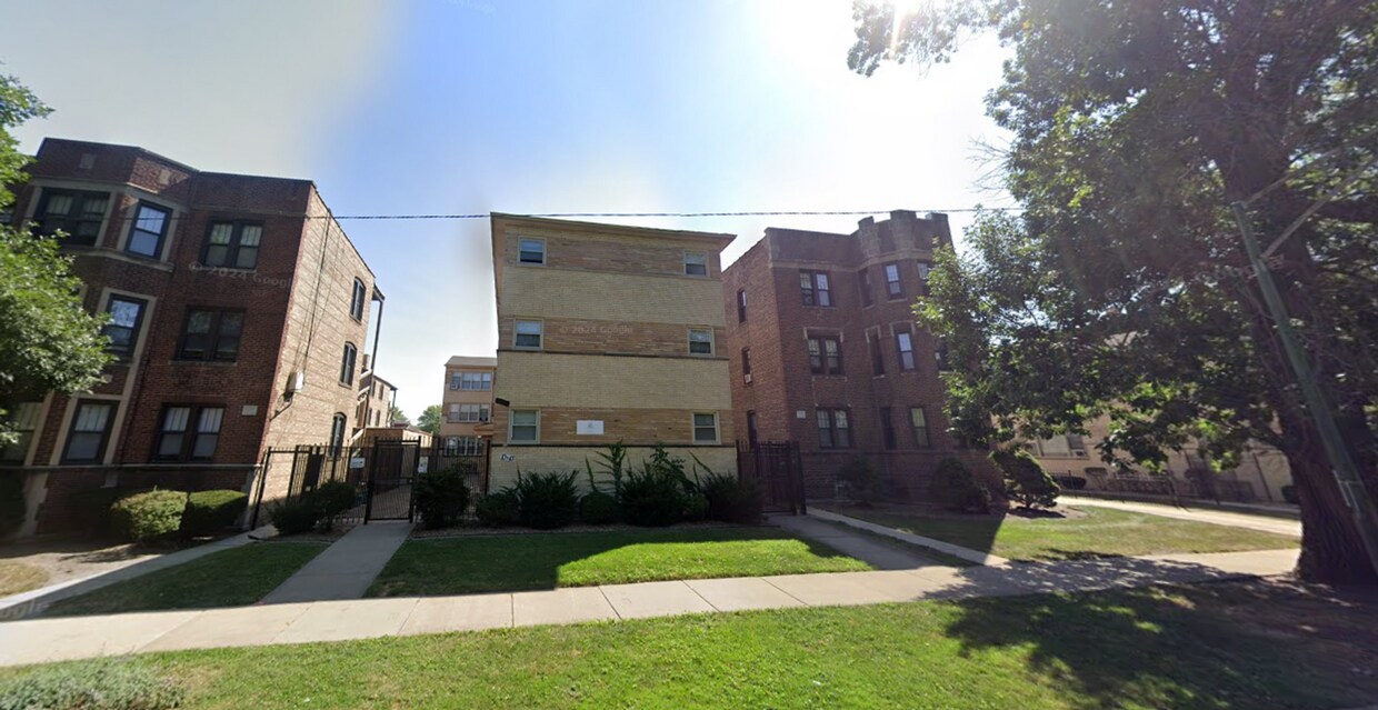Foto del edificio - 10515 S Hale Ave