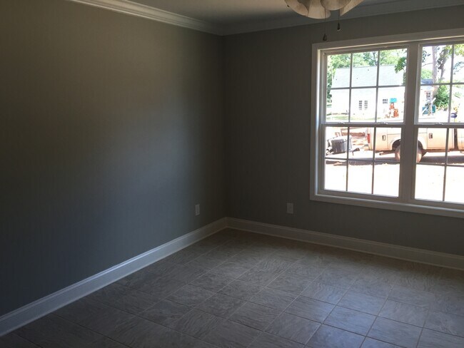 Foto del edificio - Move-in Ready!