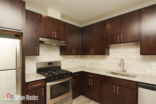 Foto del edificio - 1149 Maple Ave