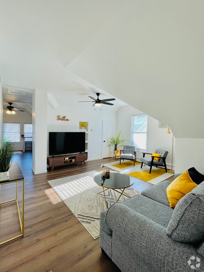 Hospital Hill Student Apartments for Rent Lewiston, ME 1 Rentals