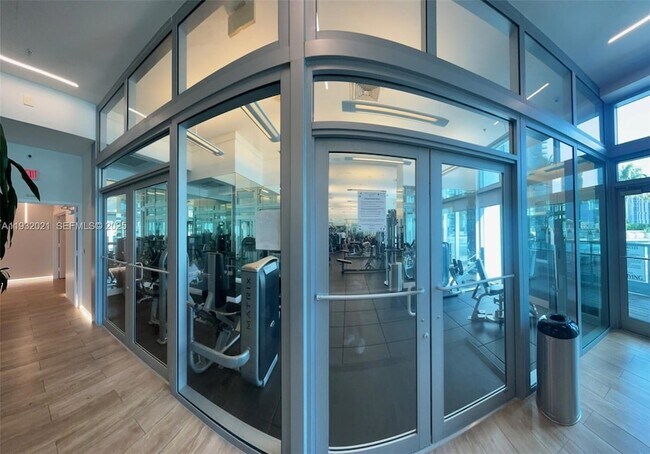 Foto del edificio - 90 SW 3rd St