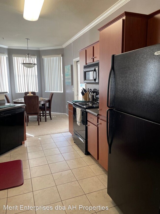 Foto del edificio - 2 br, 2 bath House - 1941 S PIERPONT DR #1008