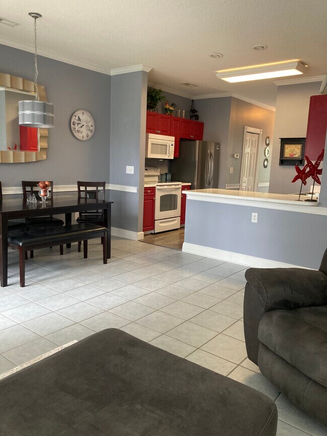 Foto del edificio - 4173 Hibiscus Dr