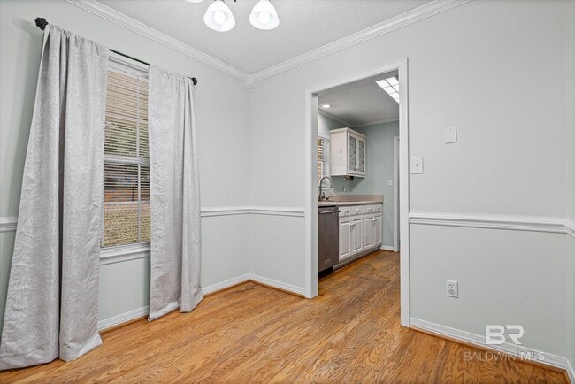 Foto del edificio - 142 Appomatox Dr