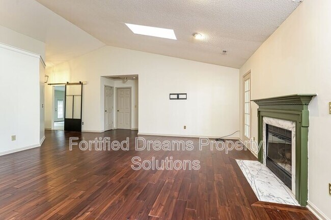 Foto del edificio - 3206 Kings Pond Rd