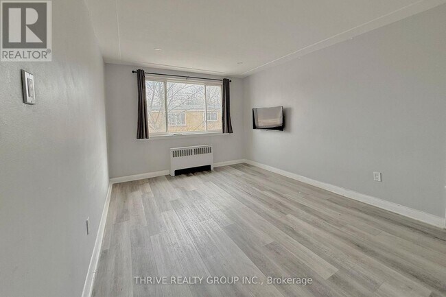 Building Photo - 57 Wellington Rd