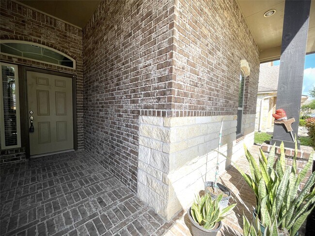 Foto del edificio - 738 Somerset Landing Ln