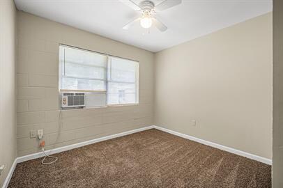 Foto del edificio - 3519 E 1st Ct