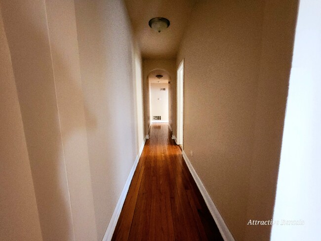 Foto del edificio - 4828 W Adams St