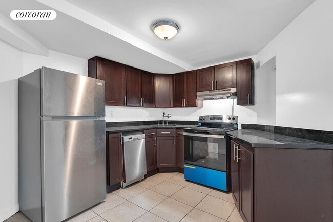 Foto del edificio - 524 W 123rd St