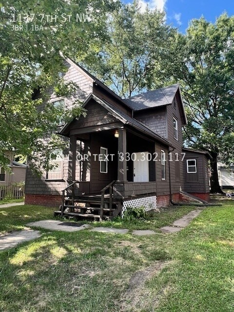 Primary Photo - Three bedroom house for rent - Canton NW