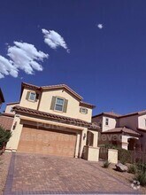 Building Photo - 968 Via Gandalfi