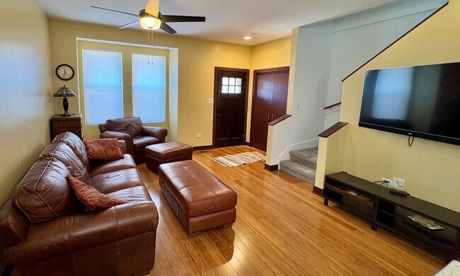 Foto del edificio - 1801 N Washtenaw Ave