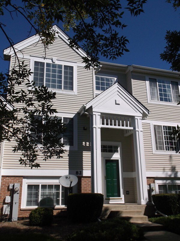 Foto principal - 82 Cherbourg Ct