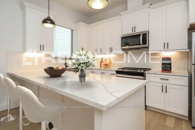 Foto del edificio - 3048 Truxillo St