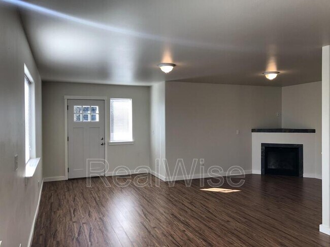 Foto del edificio - 1216 SW 27th St