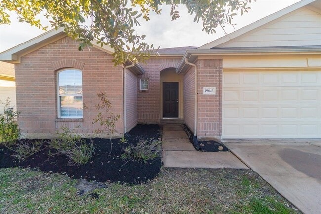 Building Photo - 19643 Summerlin Dr