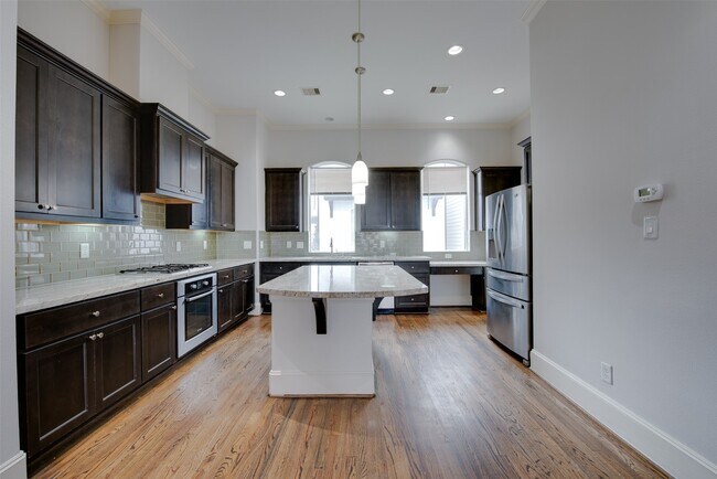 Foto del edificio - 4203 Feagan St