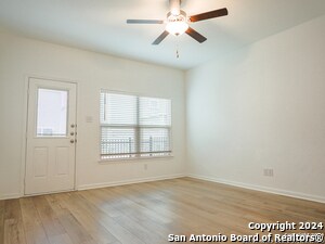 Foto del edificio - 10841 Emerick St