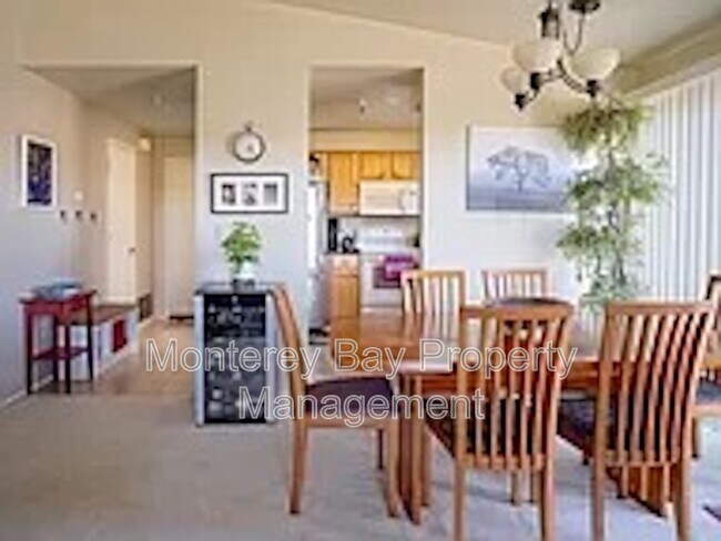 Foto del edificio - 612 Pheasant Ridge Rd