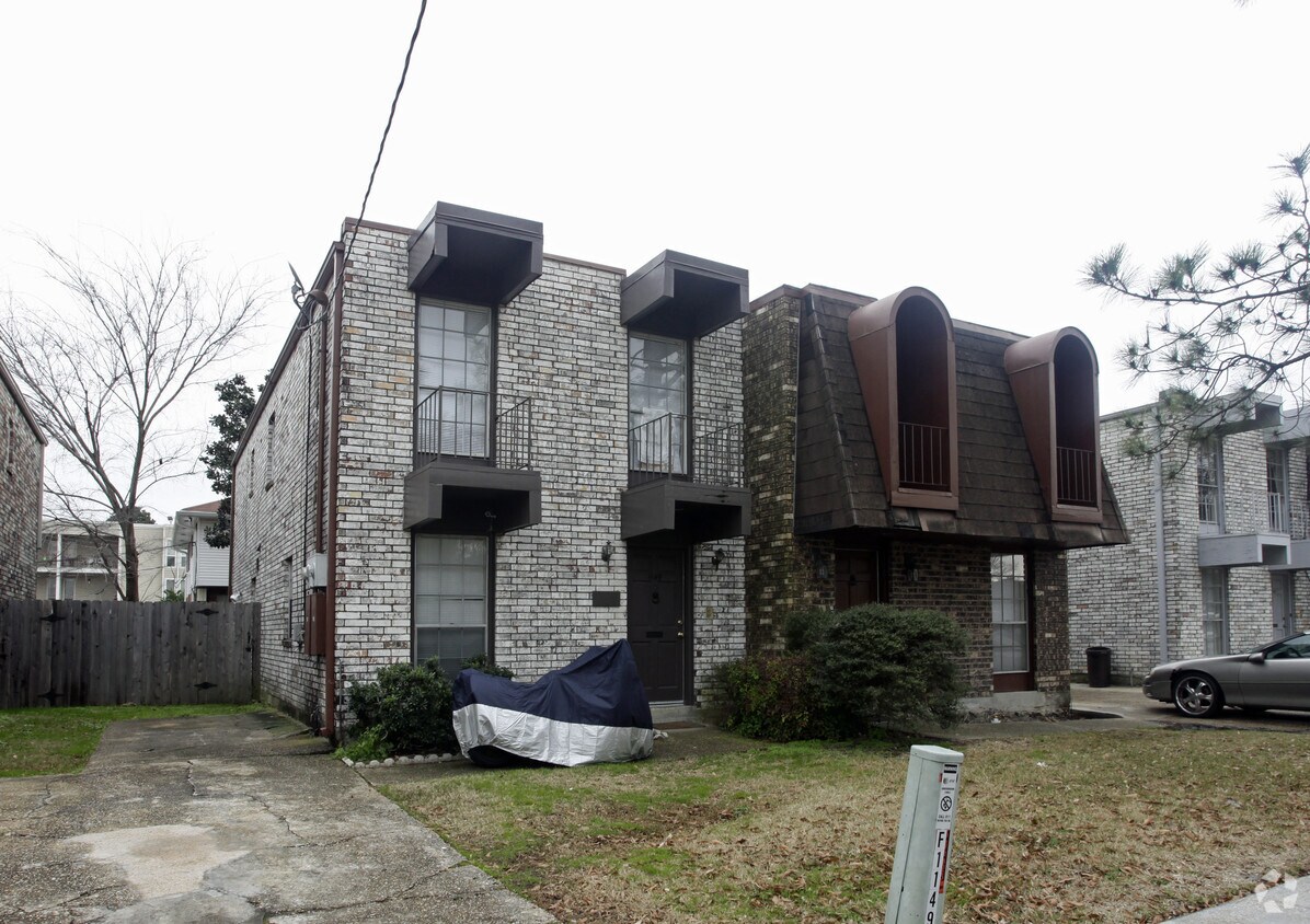 Primary Photo - 1145 Carrollton Ave