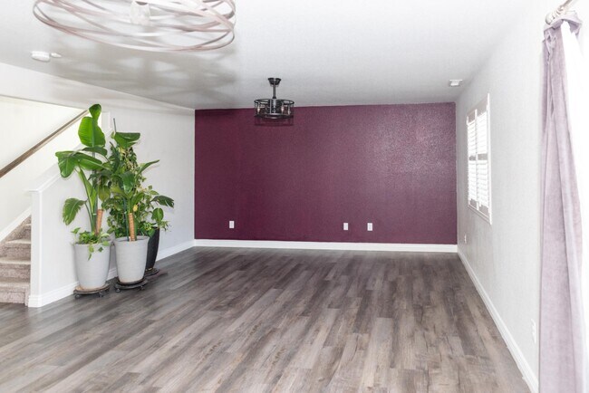 Foto del edificio - 7797 Wagonwood Pl